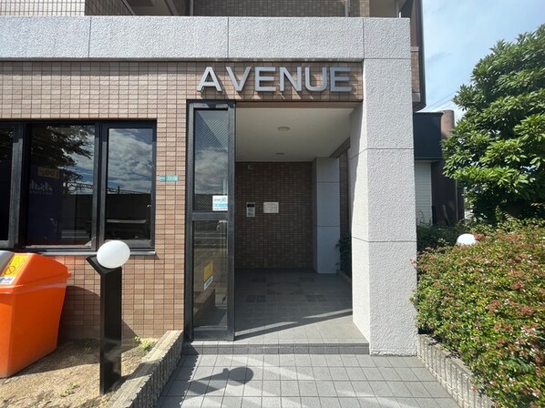 Ａｖｅｎｕｅ（ｱｳﾞｪﾆｭｰ）の物件外観写真